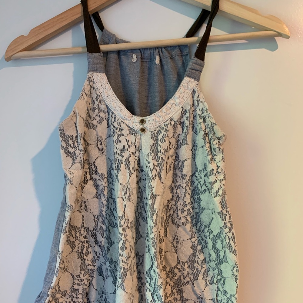 Women’s tank top